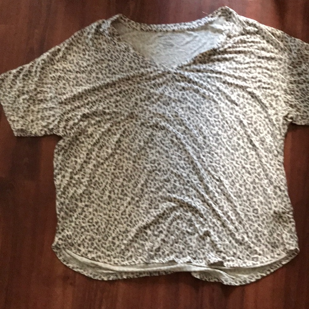 Brand new never worn American eagle tshirt